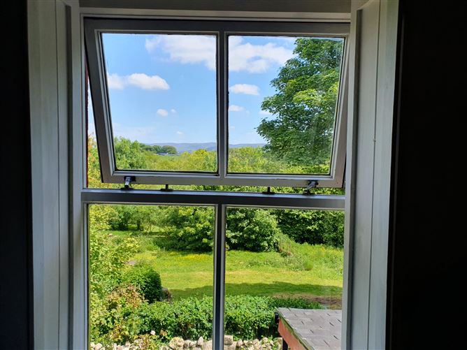 Shanclough, Currabaggan, Knockmore, Ballina, Co. Mayo