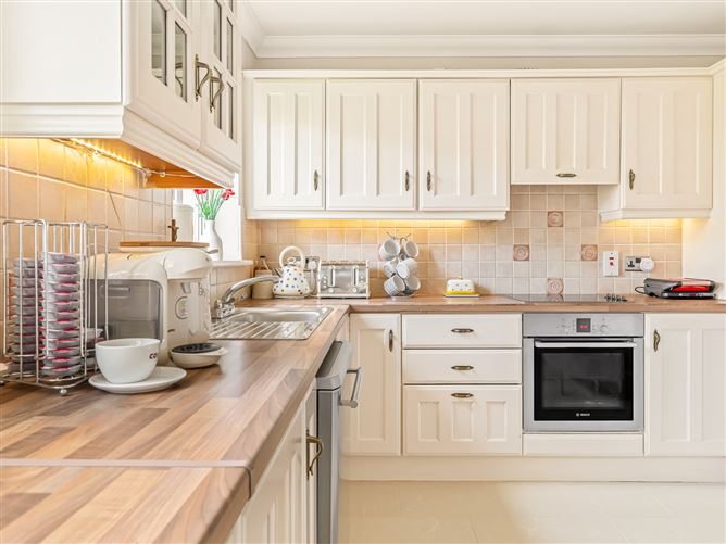 30 The Court, Liffey Hall, Newbridge, Kildare