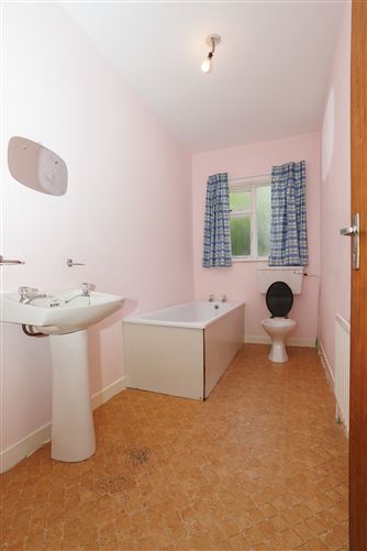 Derreen, Mastergeehy, Waterville, Co. Kerry. , Waterville, Kerry