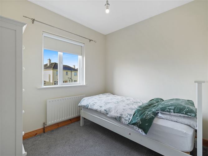 24 Lisbaun, Claremount, Claremorris, Co. Mayo