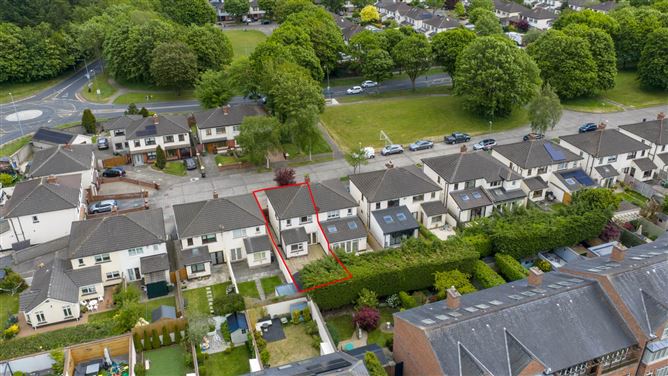 Photo 17 of 22 — 13 Woodview Park, Castleknock, Dublin 15