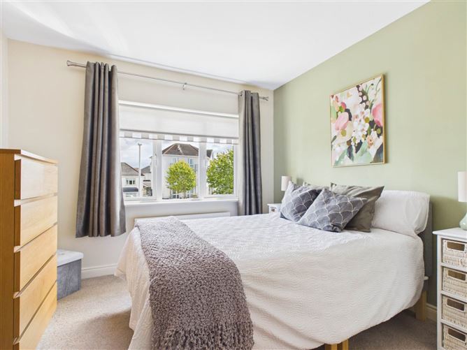 Photo 10 of 28 — 25 Holywell Avenue, Swords, County Dublin