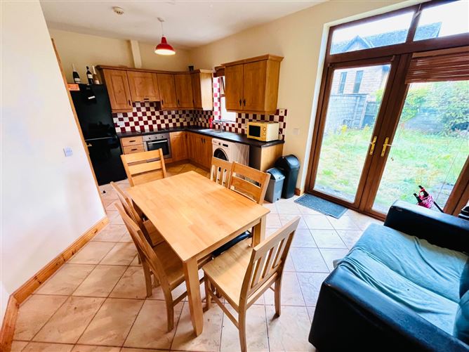 Photo 7 of 19 — 54 Springfield Grove, Rossmore Village, Tipperary Town
