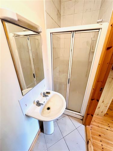 Photo 17 of 19 — 54 Springfield Grove, Rossmore Village, Tipperary Town