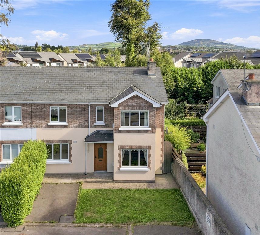 5 Oakwood, Gorey, Wexford
