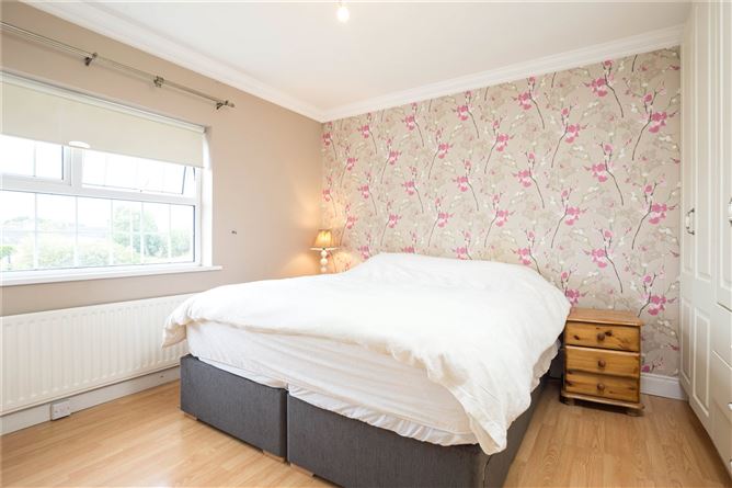 33 Cherryorchard Heights, Enniscorthy, Co. Wexford