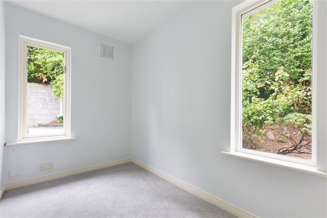 8 Arundel, Monkstown Valley, Monkstown, Co. Dublin
