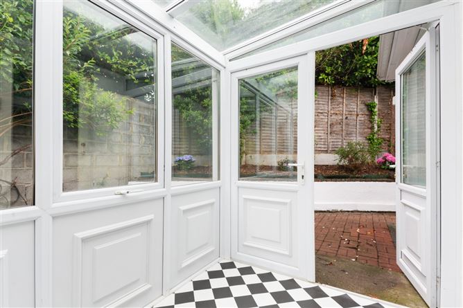 8 Arundel, Monkstown Valley, Monkstown, Co. Dublin