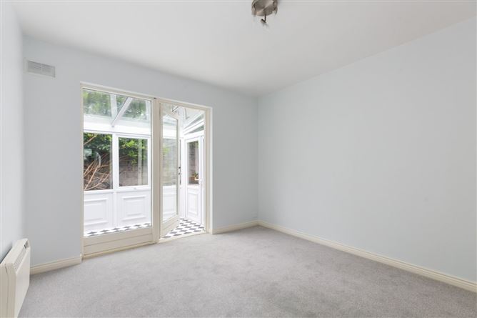 8 Arundel, Monkstown Valley, Monkstown, Co. Dublin
