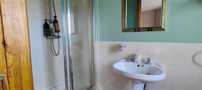 30 The Village, Ballylynan, Laois