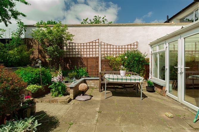 52 Walkinstown Avenue, Walkinstown,   Dublin 12