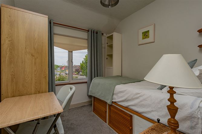 52 Walkinstown Avenue, Walkinstown,   Dublin 12