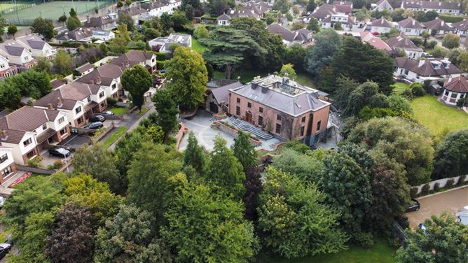 Harlech House, Harlech Downs, Clonskeagh, Dublin 14
