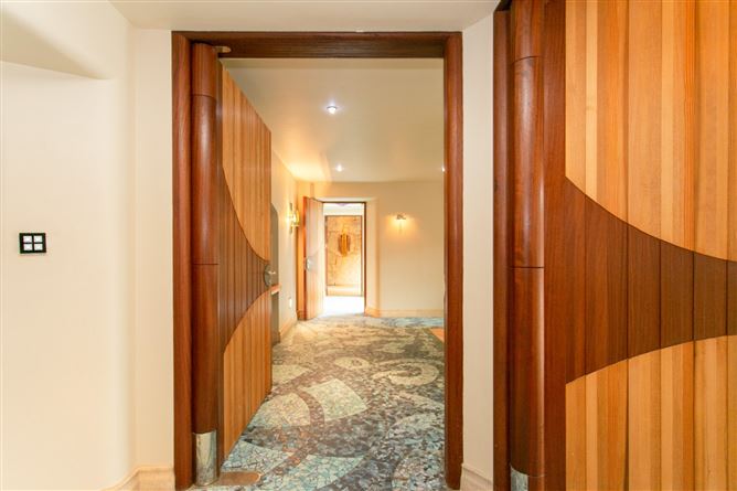 Harlech House, Harlech Downs, Clonskeagh, Dublin 14