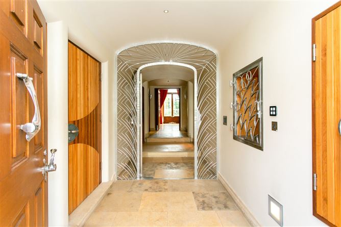 Harlech House, Harlech Downs, Clonskeagh, Dublin 14
