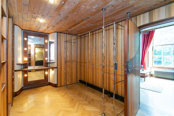 Harlech House, Harlech Downs, Clonskeagh, Dublin 14