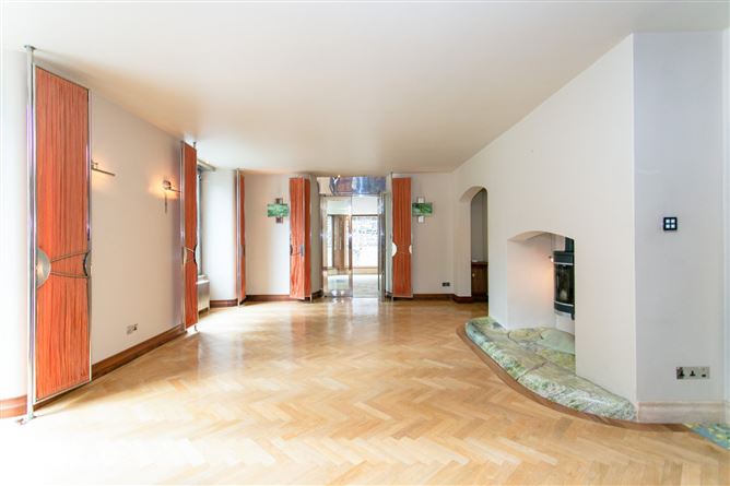 Harlech House, Harlech Downs, Clonskeagh, Dublin 14