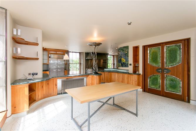 Harlech House, Harlech Downs, Clonskeagh, Dublin 14