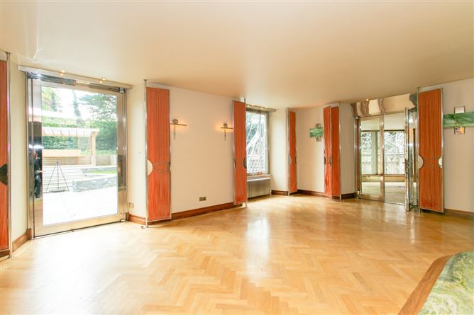 Harlech House, Harlech Downs, Clonskeagh, Dublin 14