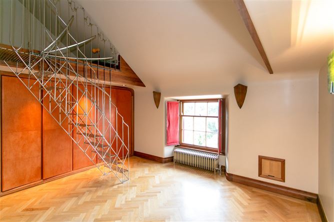 Harlech House, Harlech Downs, Clonskeagh, Dublin 14