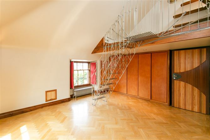 Harlech House, Harlech Downs, Clonskeagh, Dublin 14