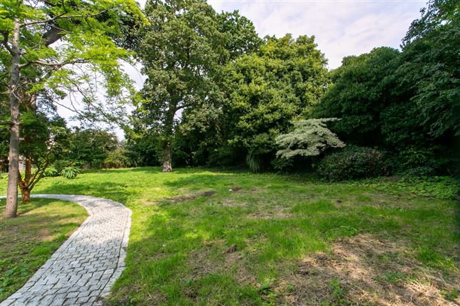 Harlech House, Harlech Downs, Clonskeagh, Dublin 14