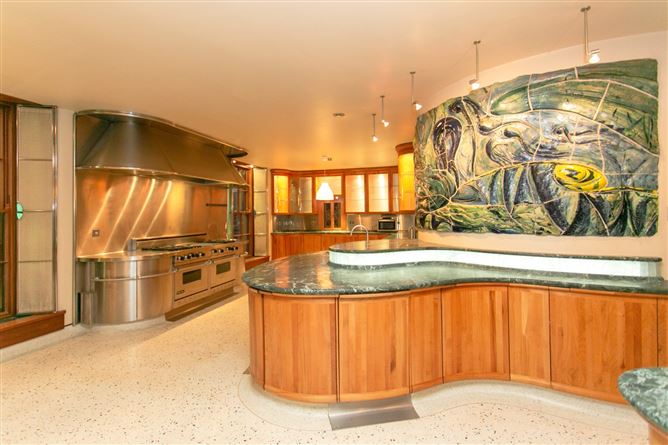 Harlech House, Harlech Downs, Clonskeagh, Dublin 14