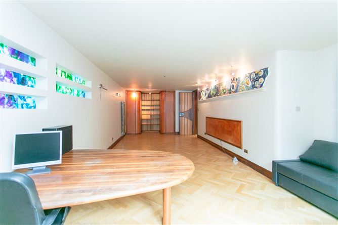 Harlech House, Harlech Downs, Clonskeagh, Dublin 14