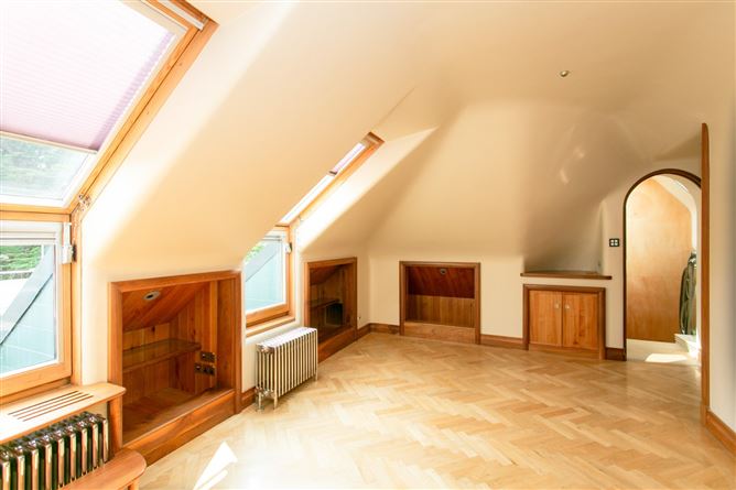 Harlech House, Harlech Downs, Clonskeagh, Dublin 14