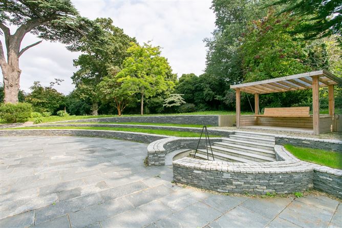 Harlech House, Harlech Downs, Clonskeagh, Dublin 14