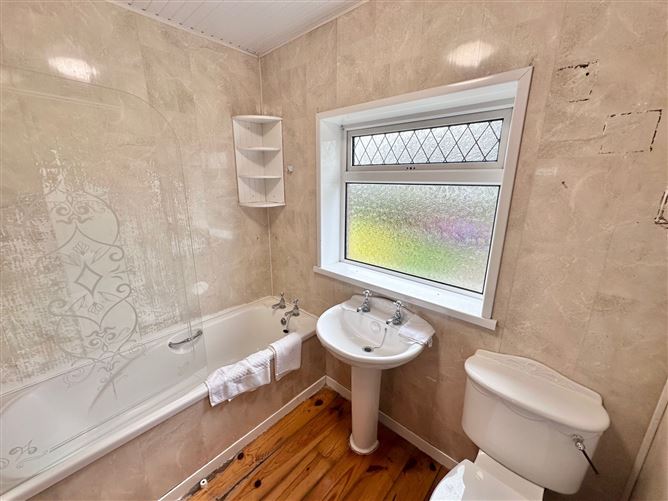 7 Dr Mc Kenna Terrace, Connolly Park, Monaghan.