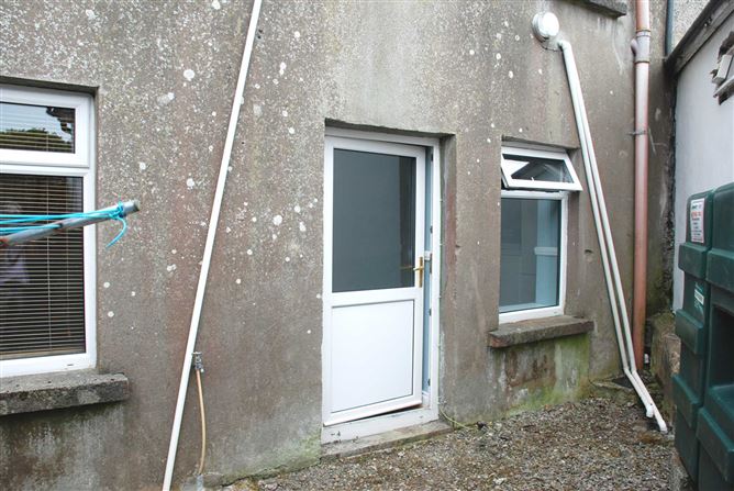 Ballina Street, Crossmolina, Mayo