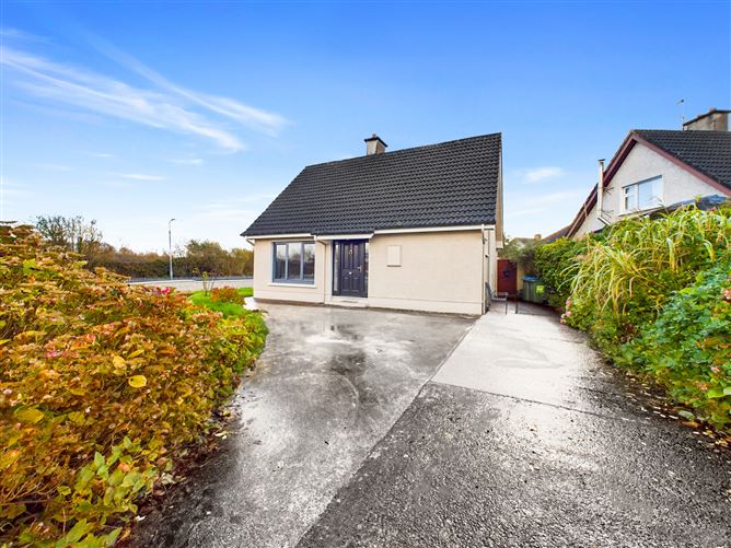 11 Fergus Lawn, Ennis, Co. Clare Sherry FitzGerald McMahon 4760287