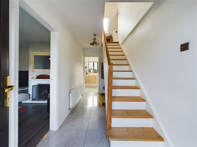 11 Fergus Lawn, Ennis, Co. Clare Sherry FitzGerald McMahon 4760287