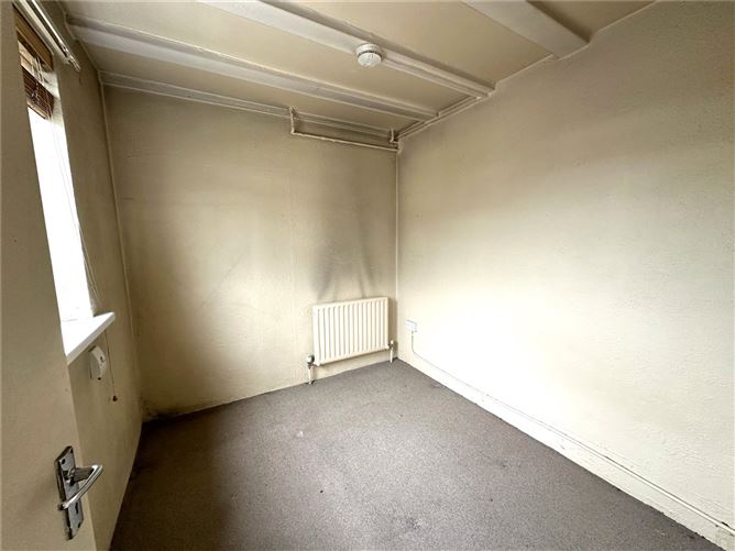 11 Montrose House, Whitestrand Park, Salthill, Galway City