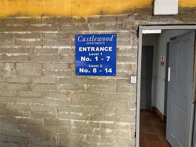 8 Castlewood Bridge St, Mallow, Cork