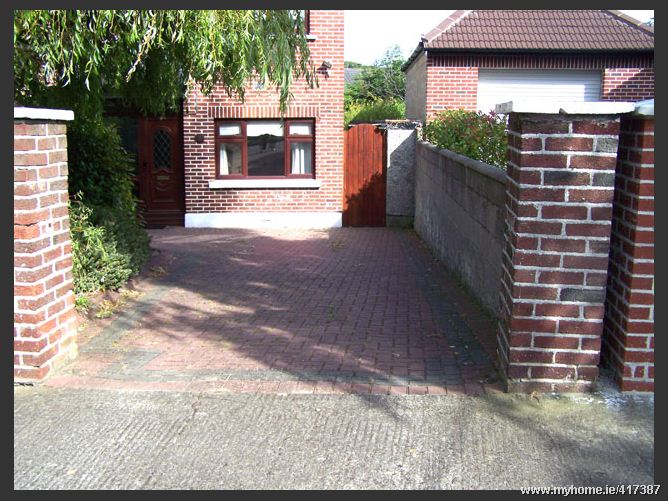 2 Glenaulin Drive, Chapelizod, Dublin 20