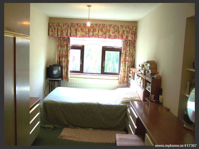 2 Glenaulin Drive, Chapelizod, Dublin 20