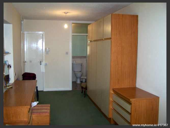 2 Glenaulin Drive, Chapelizod, Dublin 20