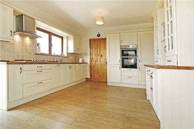 3 Sli Liag Ard, Ballard Road, Miltown Malbay, Co. Clare