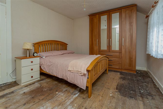 74 Carrow Road, Drimnagh,   Dublin 12