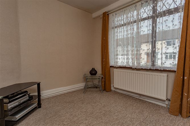 74 Carrow Road, Drimnagh,   Dublin 12