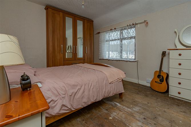 74 Carrow Road, Drimnagh,   Dublin 12