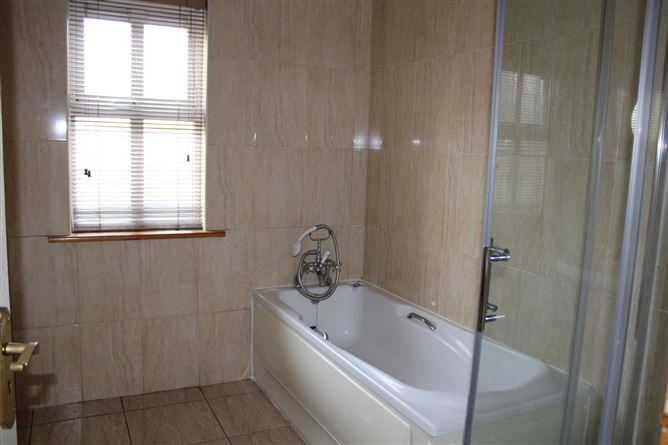 23 Ballin Ri, Tullamore, Co. Offaly