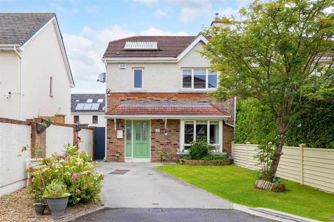 17 Tullyhall Park, Lucan, County Dublin