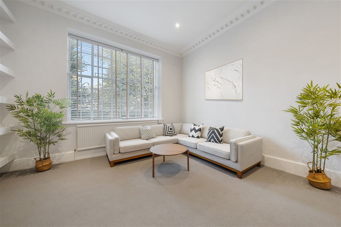 Primrose & Ivy,London,Greater London,United Kingdom