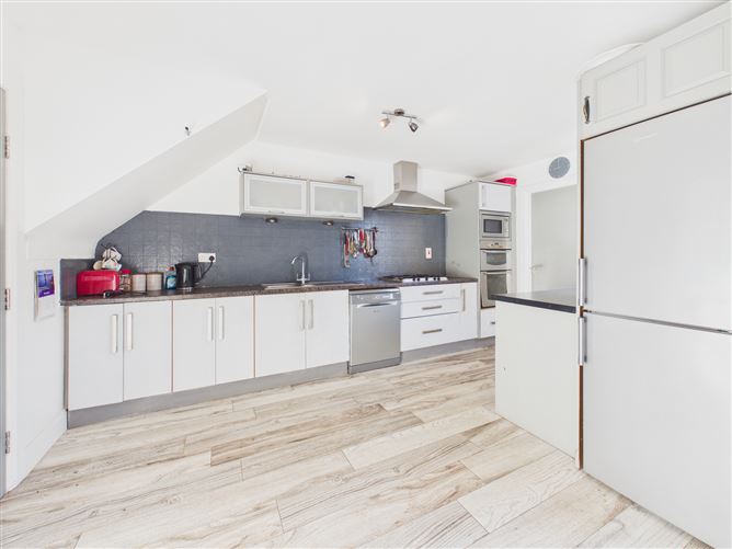 8 Inchicronan, Crusheen, Ennis, Co. Clare