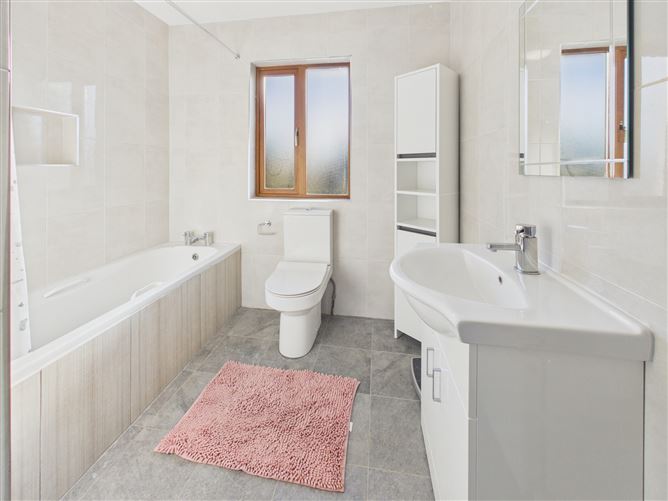 8 Inchicronan, Crusheen, Ennis, Co. Clare