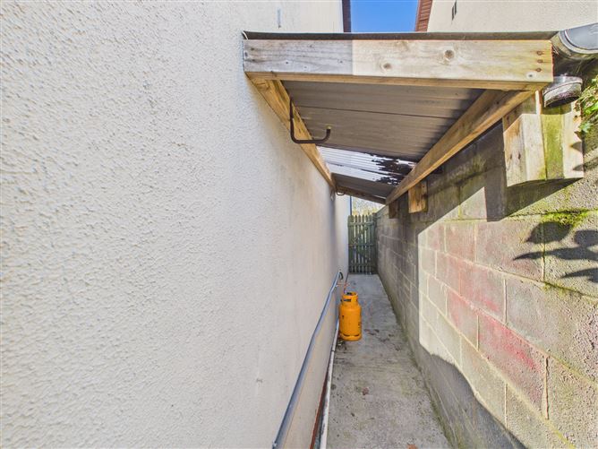 8 Inchicronan, Crusheen, Ennis, Co. Clare