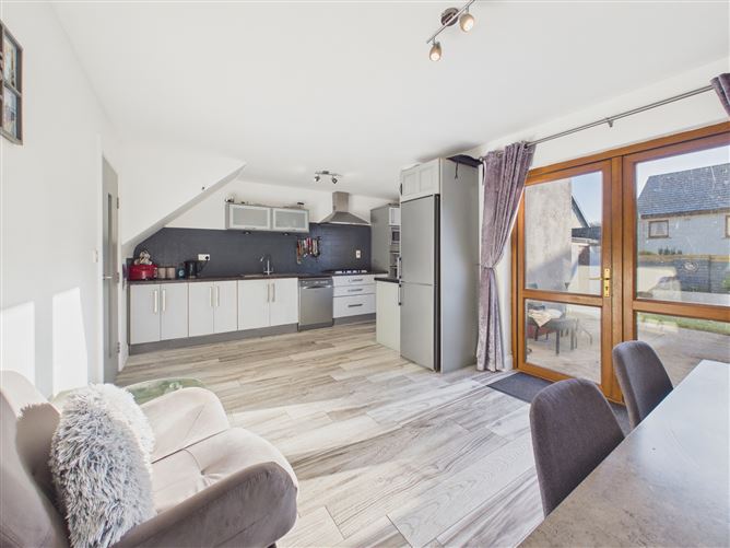 8 Inchicronan, Crusheen, Ennis, Co. Clare